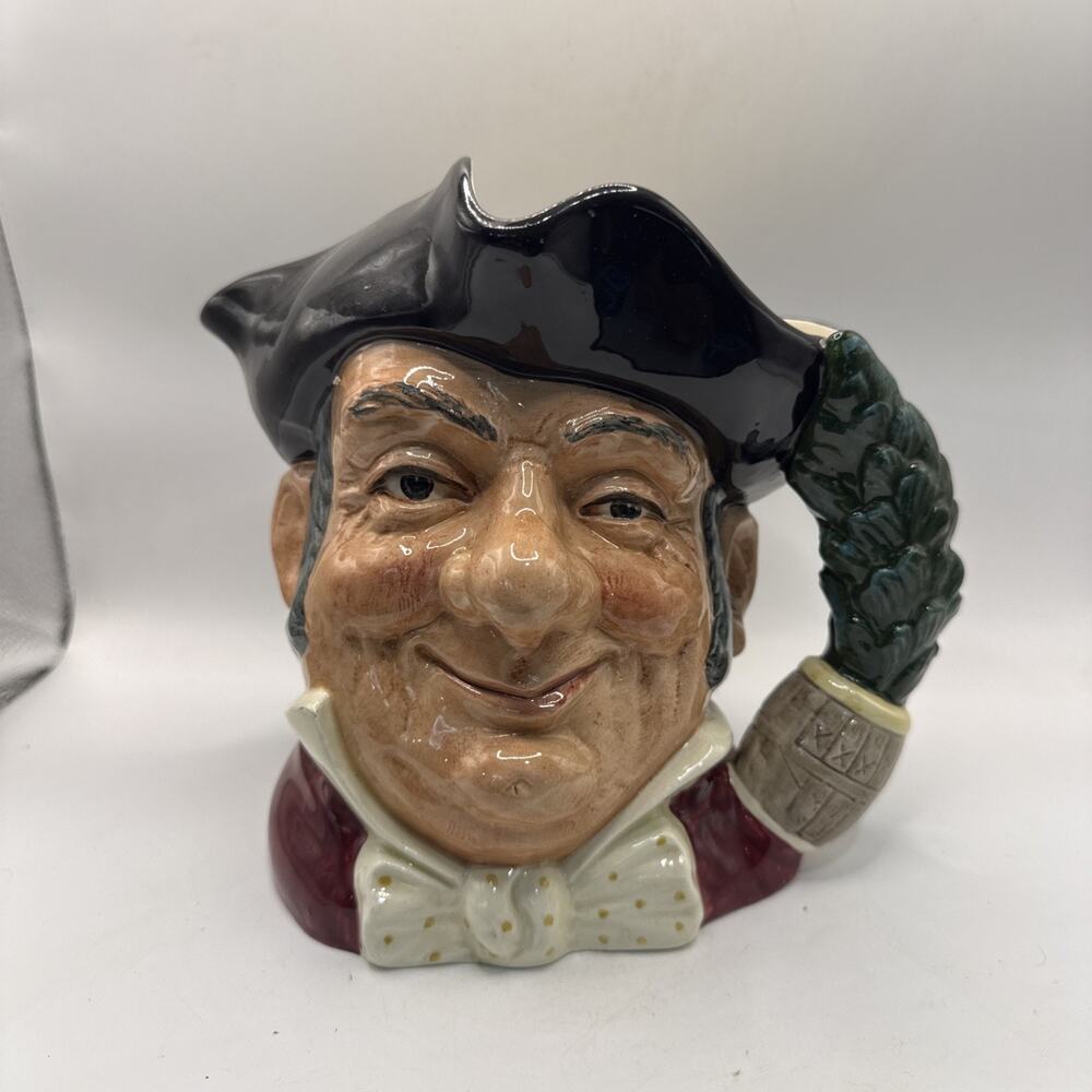 ROYAL DOULTON “Mine Host” Toby Collector Mug D6468 Large 7” Figurine *